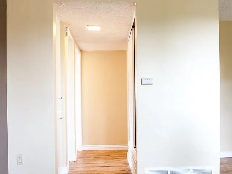 Grossmont Terrace Apartments — Photo 22