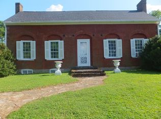 721 Maplewood Dr, Mount Sterling, KY 40353