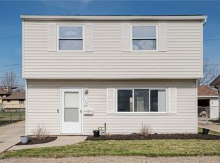 159 Parkway Dr, Eastlake, OH 44095