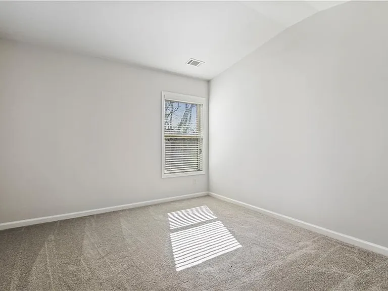 5090 Breezewood Cir — Photo 23