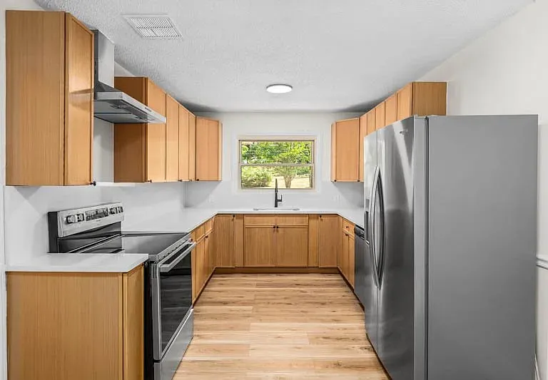 1226 Twin Oak Dr — Photo 12