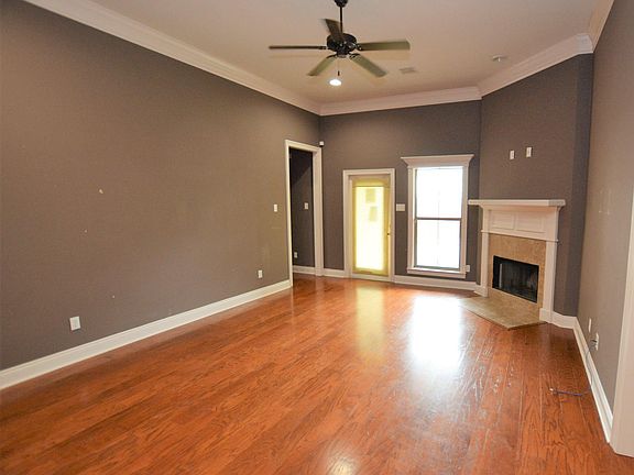2nd image of 210 Red Cedar Ln