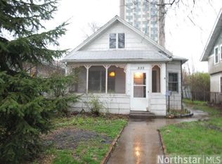 335 Quincy St NE, Minneapolis, MN 55413