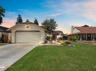 9308 Lanneau Ct, Bakersfield, CA 93311
