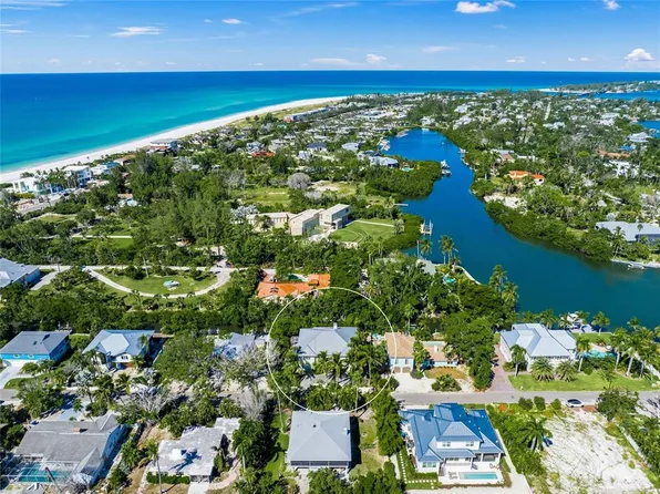 569 Juan Anasco Dr, Longboat Key, FL 34228