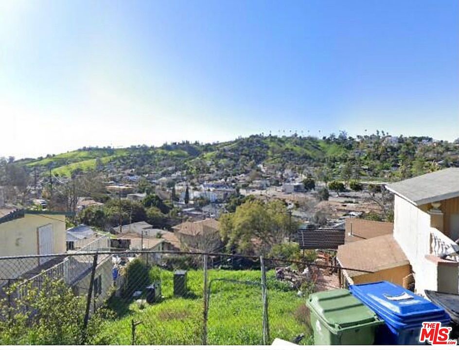 1st image of 4467 Dudley Dr