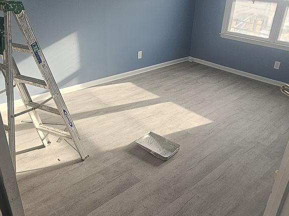 2nd image of 154 Fairmount Ave Floor 2
