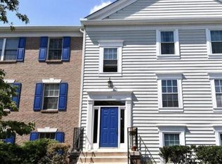 121 Fort Evans Rd SE APT F, Leesburg, VA 20175