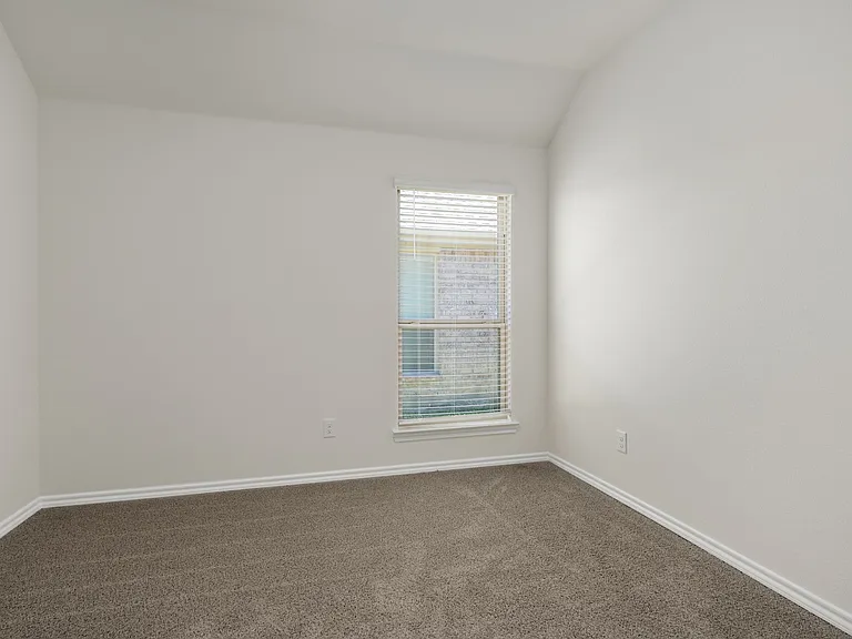 649 Lightheart Ln — Photo 12