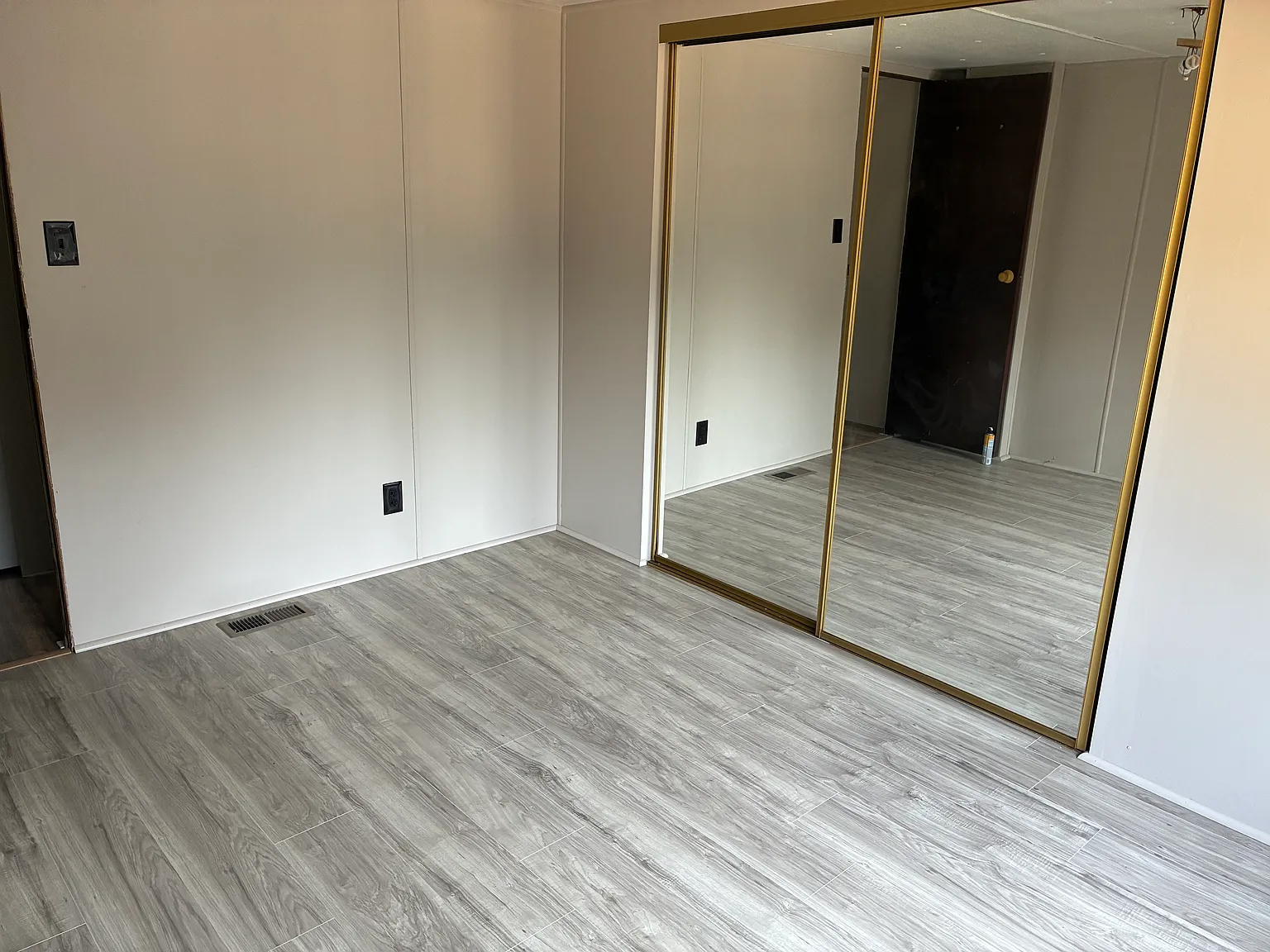 2 bed, 600 sqft, $1,250 — Photo 3