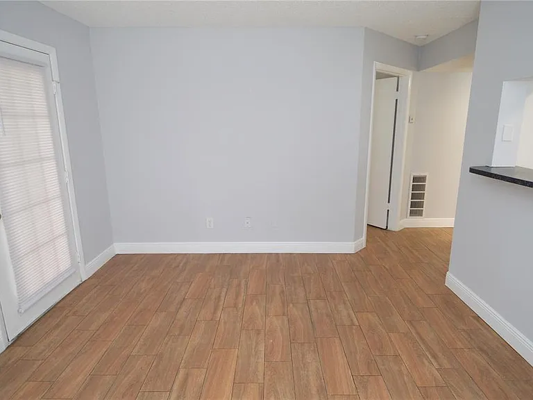 8722 Mallard Reserve Dr #102 — Photo 25