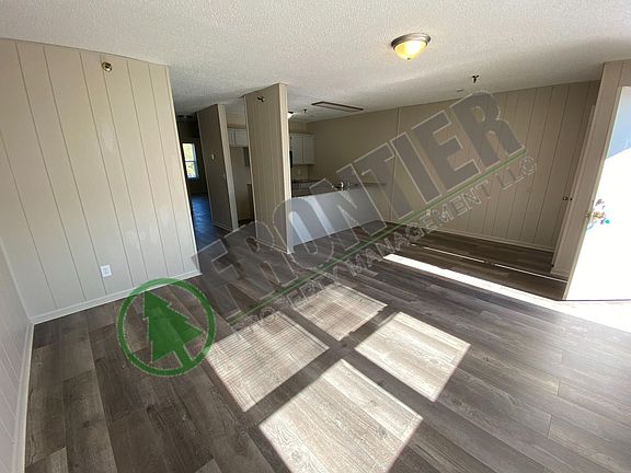 5th image of 211 McGoodwin Ave #13