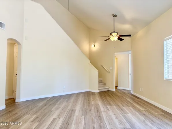 4213 W CALAVAR Road, Phoenix, AZ 85053