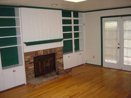 2nd image of 1609 Benson Dr