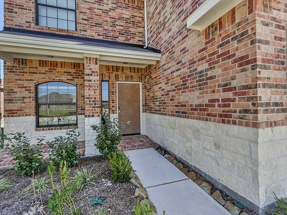 3rd image of 10211 Red Tamarack Ln