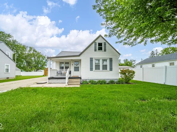 1710 E 22nd St, Muncie, IN 47302