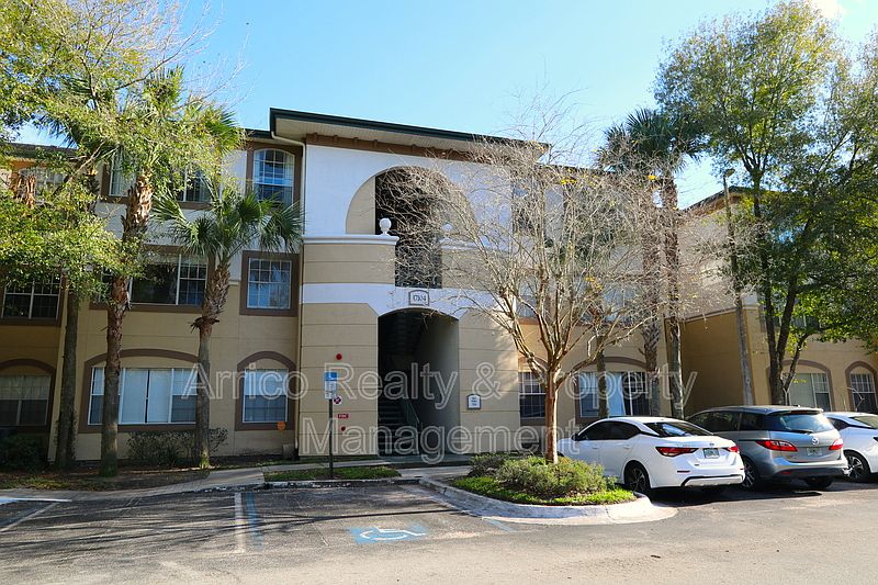 1st image of 17104 Carrington Park Dr APT 517