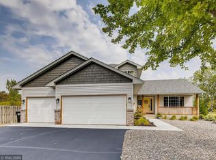 26043 12th St W, Zimmerman, MN 55398