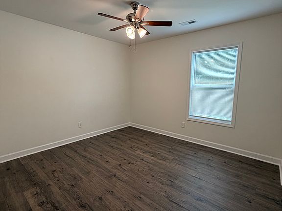 4th image of 3430 Windy Hill Rd