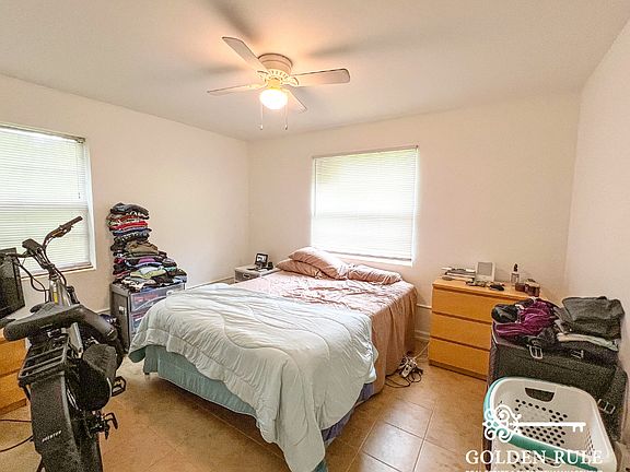 5th image of 626 NW 31st Pl