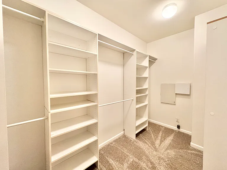 814 Dederick Ct — Photo 7