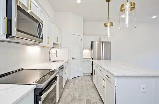 2727 Livingston Sq #1.1 — Photo 8
