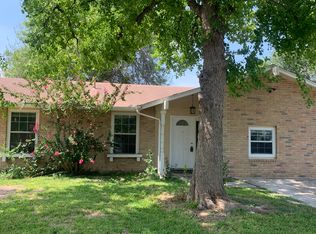 8503 Glen Ct, San Antonio, TX 78239