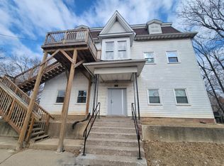 SL GLO804, Davenport, IA 52802