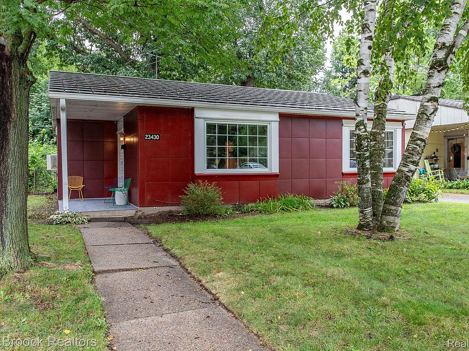 1st image of 23430 Oneida St