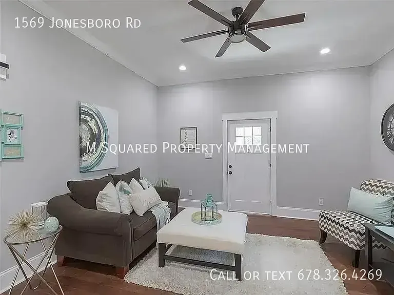 1569 Jonesboro Rd SE — Photo 3