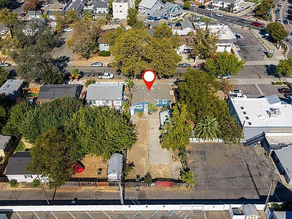 2nd image of 215 High St