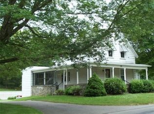 14 Bassett St, Taunton, MA 02780