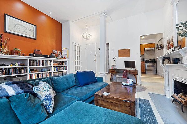 1st image of 64 W 85th St APT 1B
