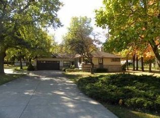 27480 Inwood Rd, North Liberty, IN 46554