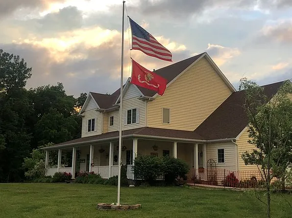 4408 McComb Rd, Huntertown, IN 46748