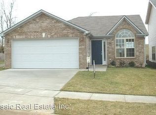 2772 Red Clover Ln, Lexington, KY 40511