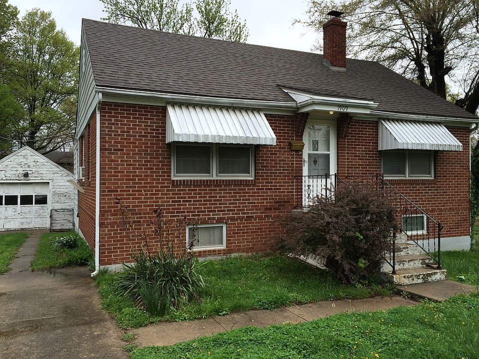 1st image of 1909 N 43rd St