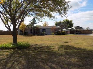 5593 Stone Creek Dr, Sanger, TX 76266