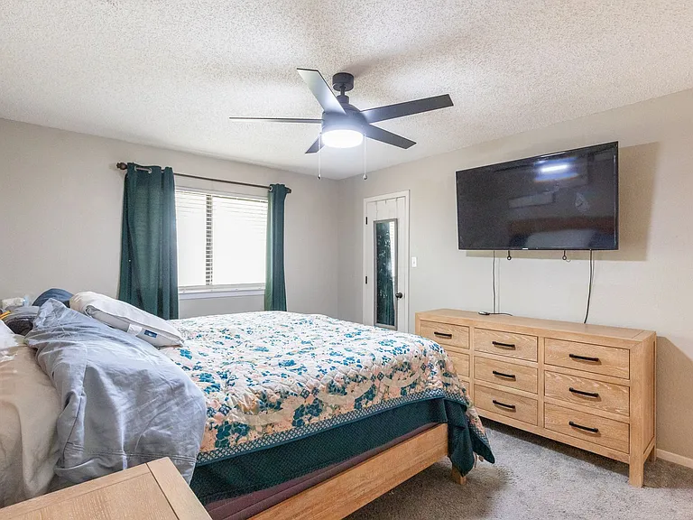 3818 Wake Forest Ln — Photo 20