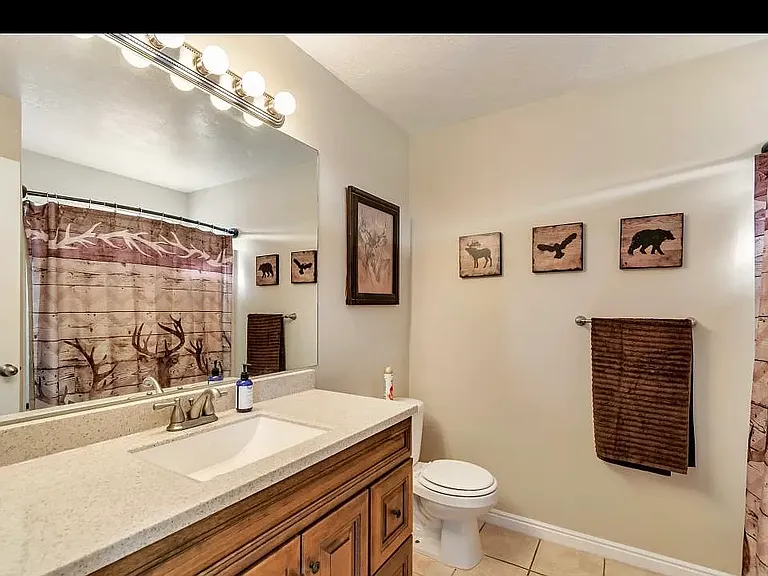 4764 W Homeland Dr — Photo 12