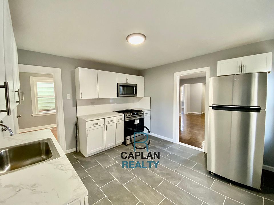 1st image of 840 Congress Ave #4