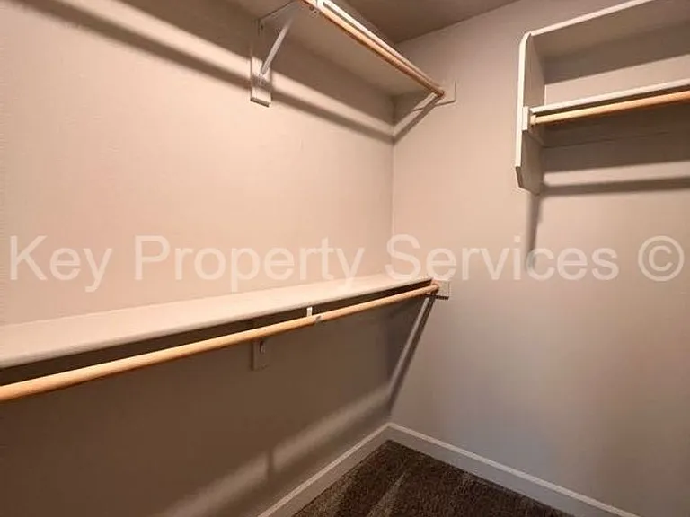174 Loganberry Ct — Photo 17
