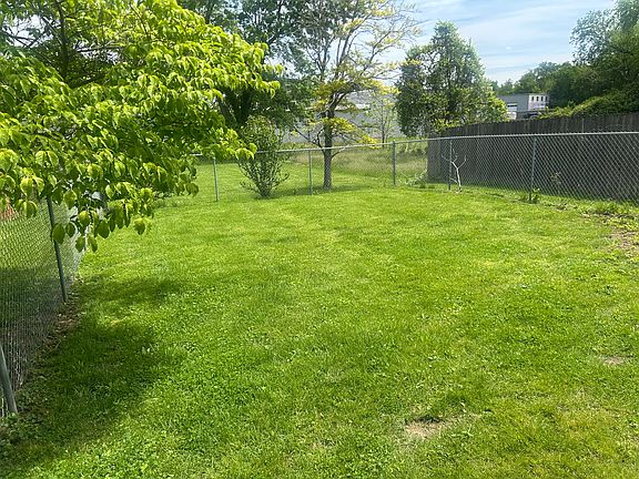 4th image of 4526 Camberwell Rd