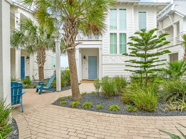 214 Sunset Ave #4, Port Aransas, TX 78373