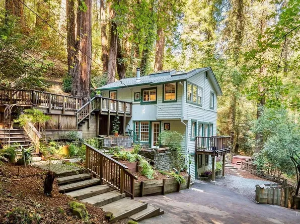61 Conifer Way, Woodacre, CA 94973