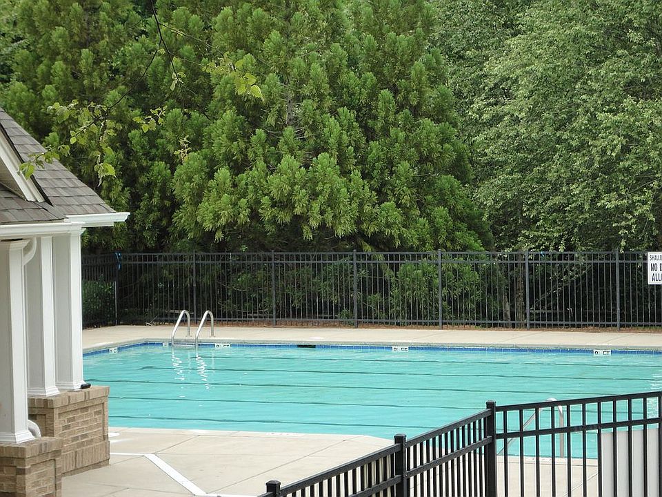 2nd image of 10297 Tintinhull Dr