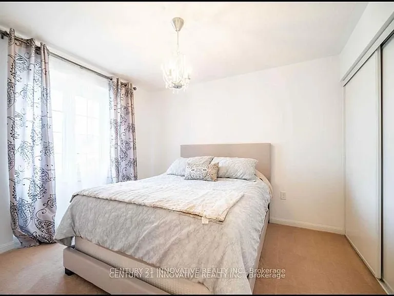 165 Emick Dr #UPPER — Photo 13