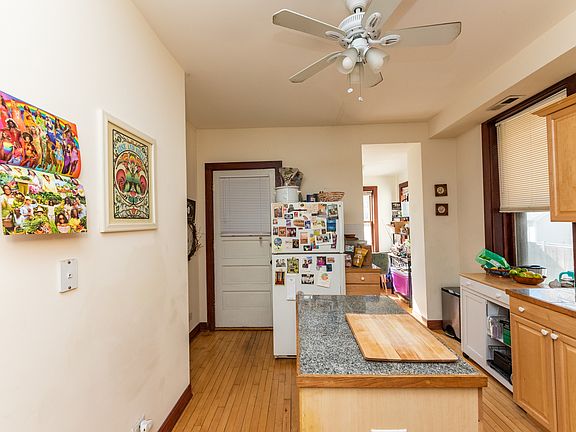 5th image of 4612 N Claremont Ave