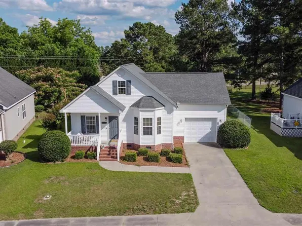 3224 Spiral Ln, Effingham, SC 29541
