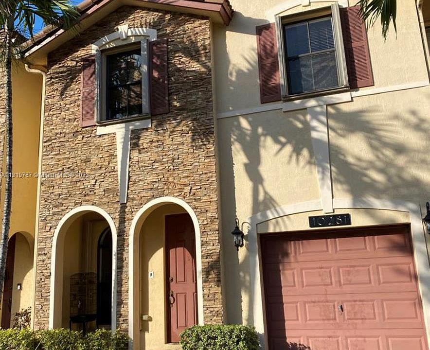 1st image of 10277 NW 32nd Ter